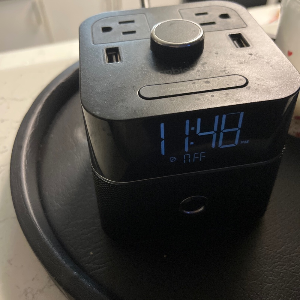 Cubie blue Bluetooth alarm and usb charger port